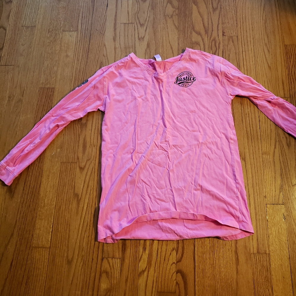 Long sleeve pink tee